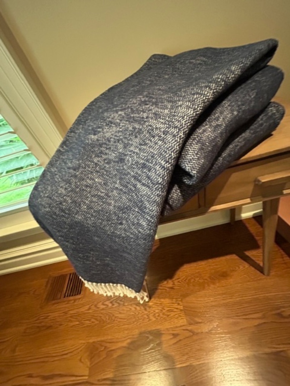 set of 3 Throw blankets made in portugal - Picture 2 of 5